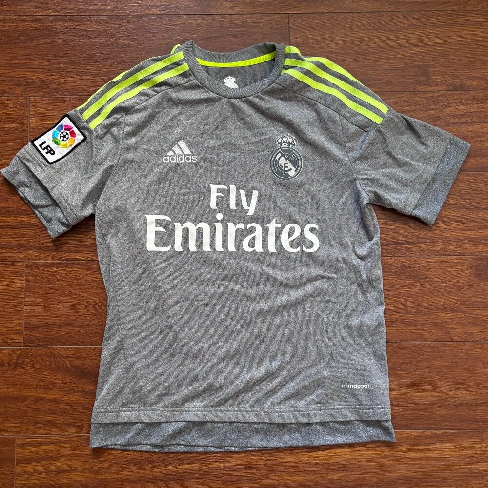Adidas Real Madrid 2015-16 Away Jersey Boys L tshirt S12630 EUC